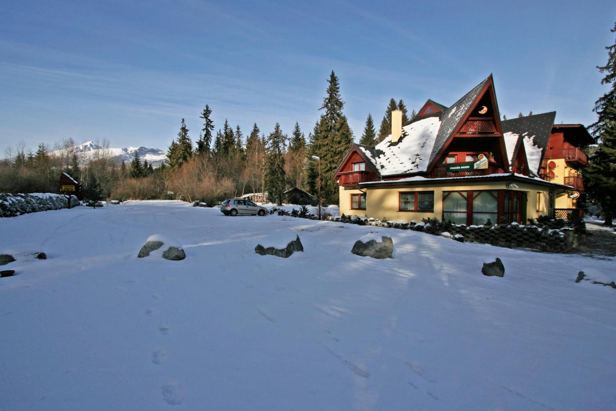 Štrbské Pleso Penzion Ingrid מראה חיצוני תמונה